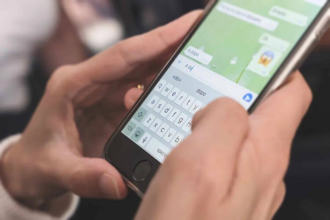 iOS 微信消息延迟有救了，快去试试